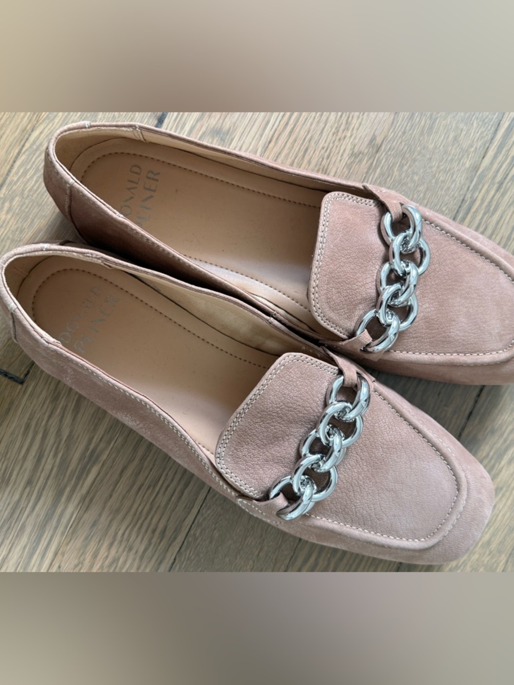 Donald Pliner Loafer Size 9.5